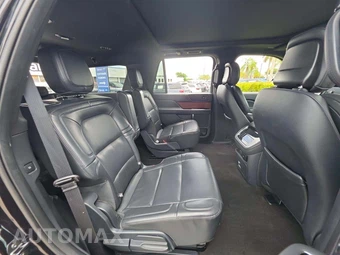 2024 Lincoln Navigator Premiere – miniatura 17