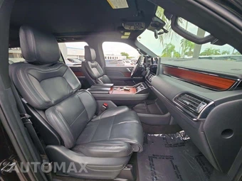 2024 Lincoln Navigator Premiere – miniatura 19