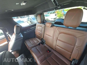 2024 Lincoln Navigator Reserve - miniatura 14