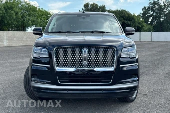 2024 Lincoln Navigator Reserve - miniatura 2