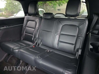 2024 Lincoln Navigator Reserve – miniatura 11
