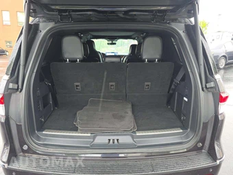 2024 Lincoln Navigator Reserve – miniatura 12