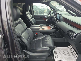 2024 Lincoln Navigator Reserve – miniatura 16