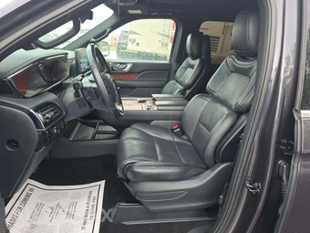 2024 Lincoln Navigator Reserve – miniatura 3