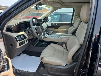 2024 Lincoln Navigator Reserve - miniatura 7