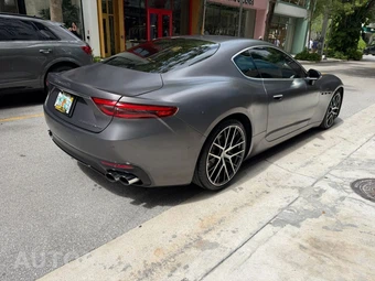 2024 Maserati GranTurismo Modena - miniatura 10
