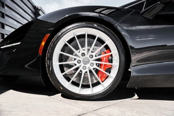 2024 McLaren Artura - miniatura 3