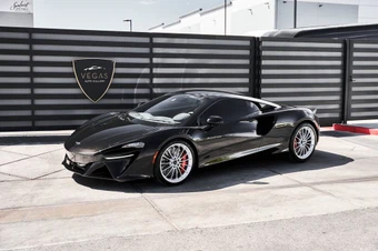 2024 McLaren Artura - miniatura 6