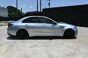 2024 Mercedes-Benz AMG C 63 S E Performance - miniatura 6