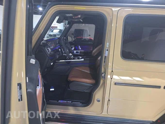 2024 Mercedes-Benz AMG G 63 4MATIC - miniatura 3