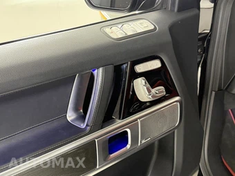 2024 Mercedes-Benz AMG G 63 4MATIC - miniatura 13