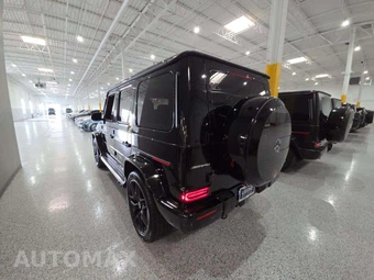 2024 Mercedes-Benz AMG G 63 4MATIC - miniatura 2