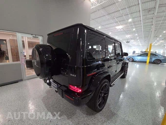2024 Mercedes-Benz AMG G 63 4MATIC - miniatura 3