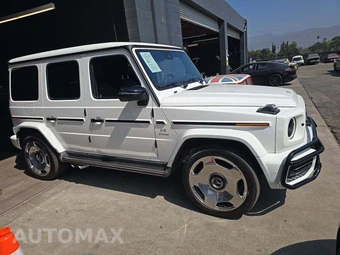 2024 Mercedes-Benz AMG G 63 4MATIC - miniatura 4