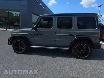 2024 Mercedes-Benz AMG G 63 4MATIC - miniatura 3