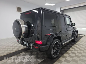 2024 Mercedes-Benz AMG G 63 4MATIC - miniatura 4