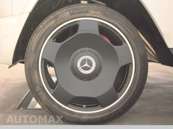 2024 Mercedes-Benz AMG G 63 4MATIC - miniatura 9