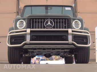 2024 Mercedes-Benz AMG G 63 4MATIC - miniatura 3