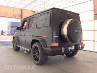 2024 Mercedes-Benz AMG G 63 4MATIC - miniatura 8