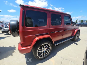 2024 Mercedes-Benz AMG G 63 4MATIC - miniatura 4