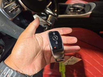 2024 Mercedes-Benz AMG G 63 4MATIC – miniatura 8