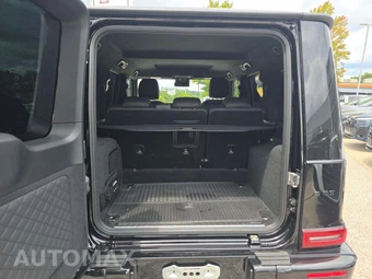 2024 Mercedes-Benz AMG G 63 4MATIC - miniatura 11