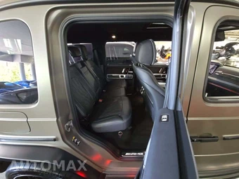 2024 Mercedes-Benz AMG G 63 4MATIC - miniatura 16