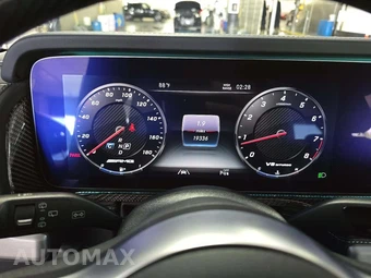 2024 Mercedes-Benz AMG G 63 4MATIC - miniatura 9