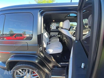 2024 Mercedes-Benz AMG G 63 4MATIC – miniatura 13