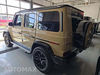 2024 Mercedes-Benz AMG G 63 4MATIC - miniatura 2