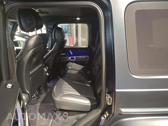 2024 Mercedes-Benz AMG G 63 4MATIC - miniatura 13