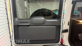 2024 Mercedes-Benz AMG G 63 4MATIC - miniatura 14