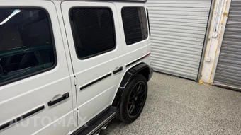 2024 Mercedes-Benz AMG G 63 4MATIC - miniatura 5