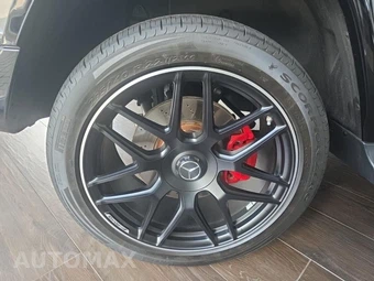 2024 Mercedes-Benz AMG G 63 4MATIC - miniatura 10