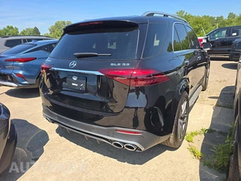 2024 Mercedes-Benz AMG GLE 53 4MATIC+ - miniatura 3
