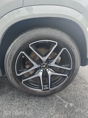 2024 Mercedes-Benz AMG GLE 53 4MATIC+ - miniatura 11
