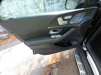 2024 Mercedes-Benz AMG GLE 53 4MATIC+ - miniatura 8
