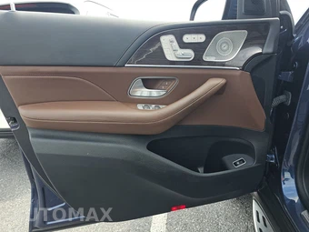 2024 Mercedes-Benz AMG GLS 63 4MATIC+ - miniatura 9