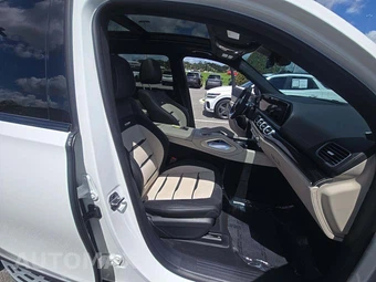 2024 Mercedes-Benz AMG GLS 63 4MATIC+ - miniatura 16