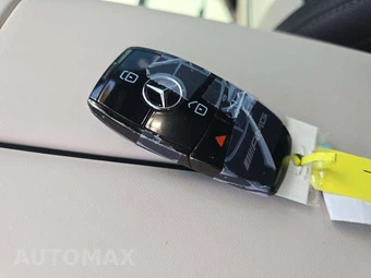 2024 Mercedes-Benz AMG GLS 63 4MATIC+ - miniatura 5