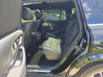 2024 Mercedes-Benz AMG GLS 63 4MATIC+ – miniatura 13