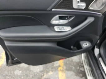2024 Mercedes-Benz AMG GLS 63 4MATIC+ – miniatura 9