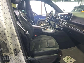 2024 Mercedes-Benz AMG GLS 63 4MATIC+ – miniatura 8
