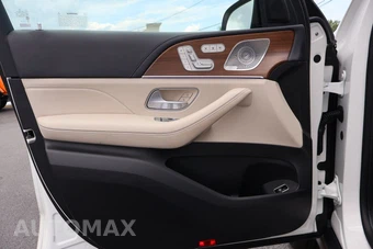 2024 Mercedes-Benz AMG GLS 63 4MATIC+ - miniatura 13