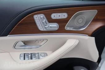 2024 Mercedes-Benz AMG GLS 63 4MATIC+ - miniatura 14