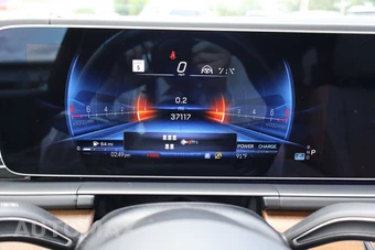 2024 Mercedes-Benz AMG GLS 63 4MATIC+ - miniatura 36