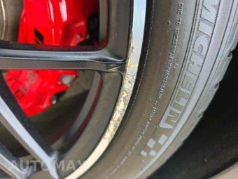 2024 Mercedes-Benz AMG GT 53 4MATIC Hatchback – miniatura 2