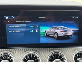 2024 Mercedes-Benz AMG GT 53 4MATIC Hatchback - miniatura 31