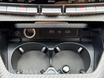 2024 Mercedes-Benz AMG GT 53 4MATIC Hatchback - miniatura 34