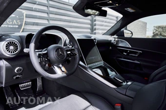 2024 Mercedes-Benz AMG GT 63 4MATIC+ Coupe - miniatura 2